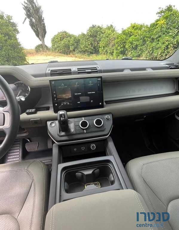 2022' Land Rover Defender לנד רובר דיפנדר photo #3