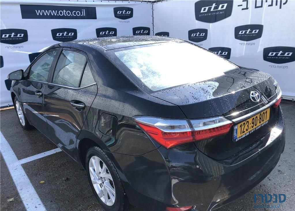 2018' Toyota Corolla טויוטה קורולה photo #2