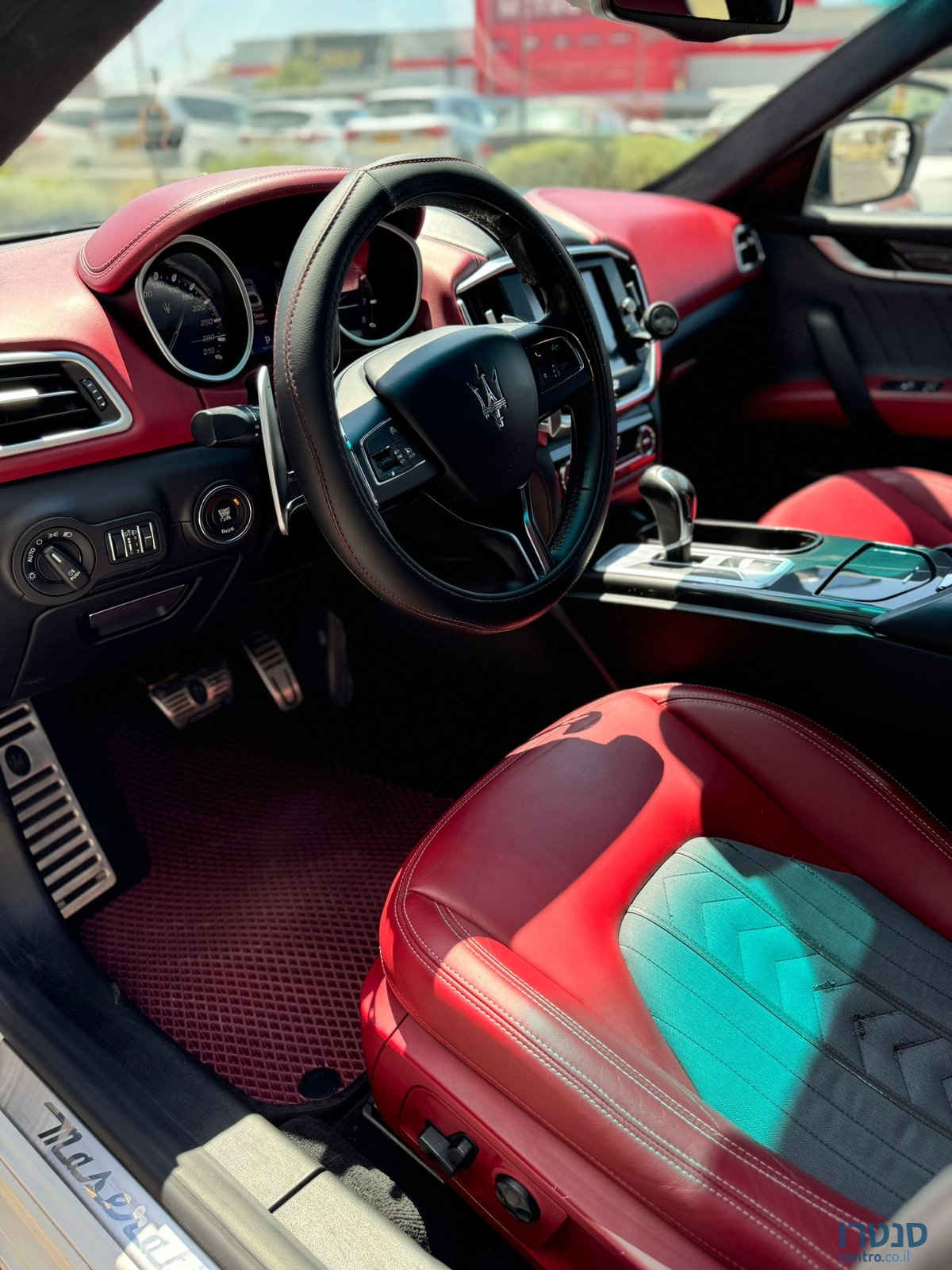 2016' Maserati photo #6