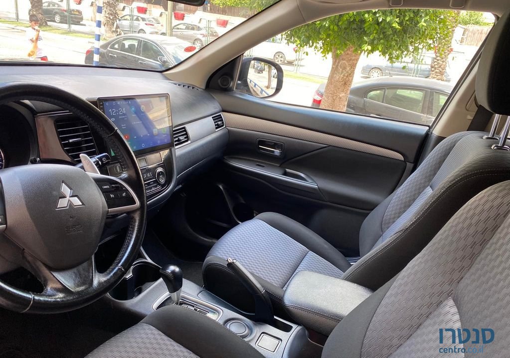 2015' Mitsubishi Outlander מיצובישי אאוטלנדר photo #6
