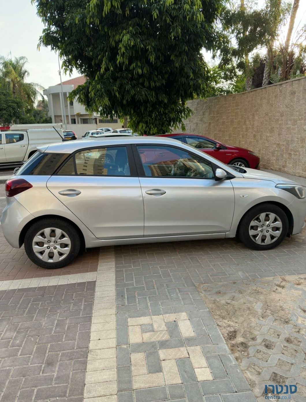 2020' Hyundai i20 יונדאי photo #2