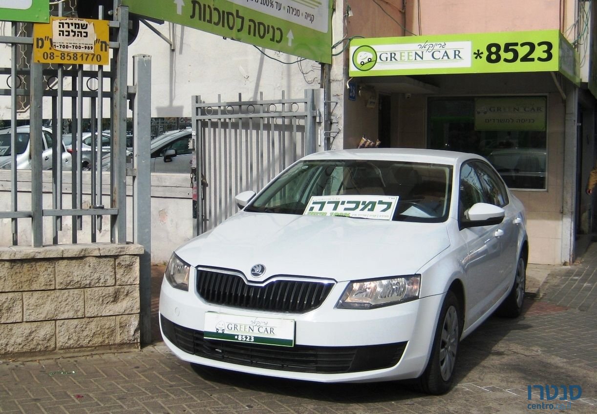 2014' Skoda Octavia photo #1