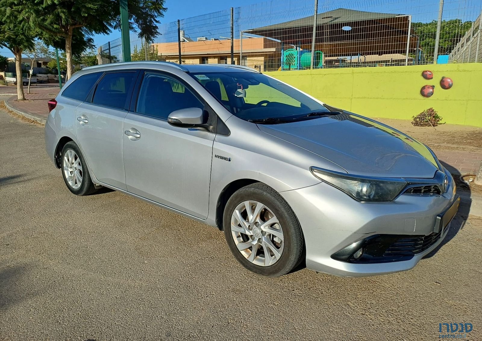 2017' Toyota Auris טויוטה אוריס photo #4