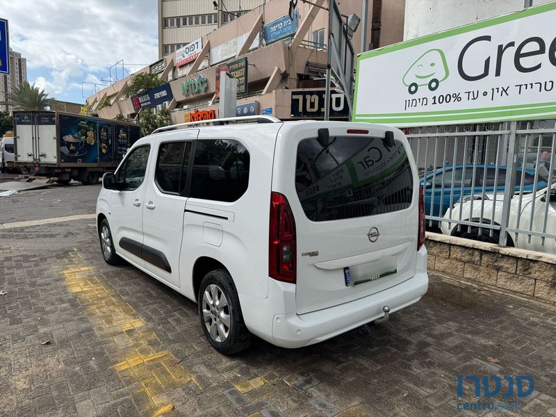 2021' Opel Combo photo #4