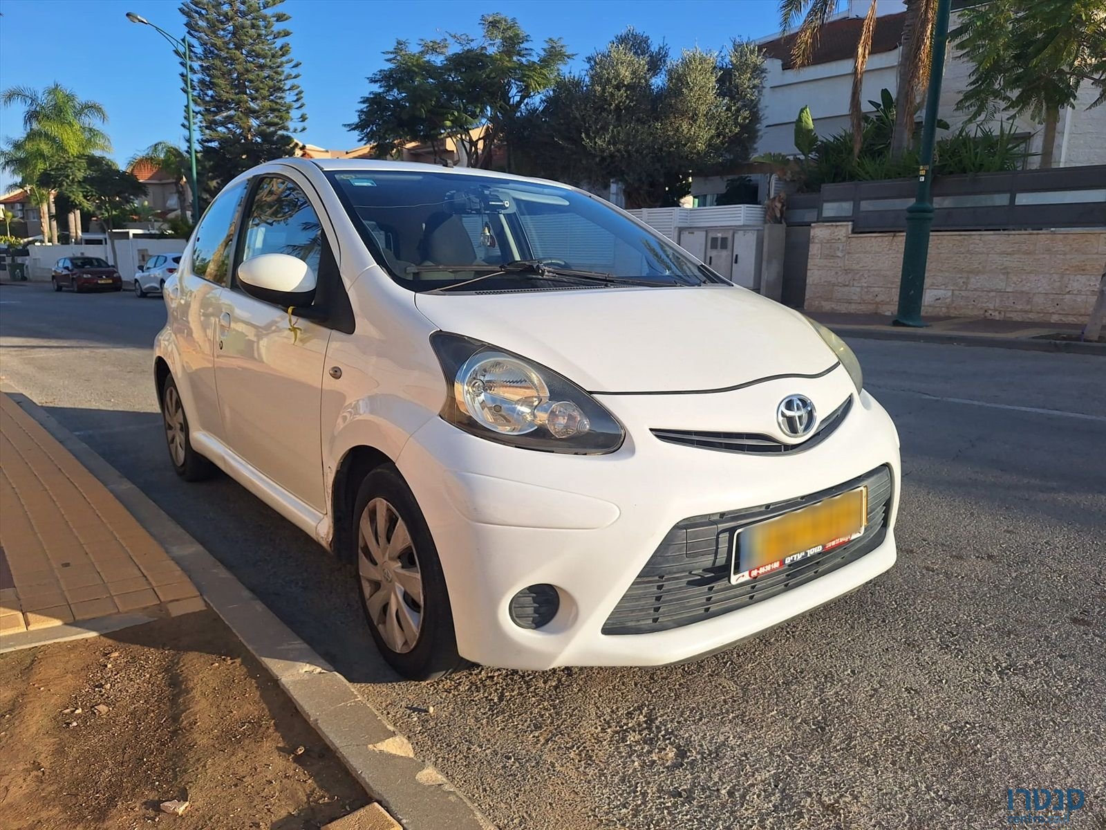 2013' Toyota Aygo טויוטה אייגו photo #4