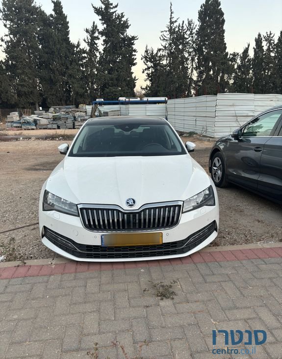 2020' Skoda Superb סקודה סופרב photo #3