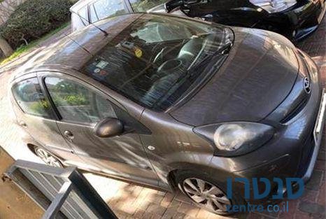 2013' Toyota Aygo טויוטה אייגו photo #2