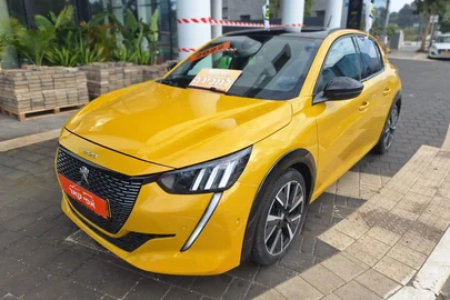 2022' Peugeot 208 פיג'ו