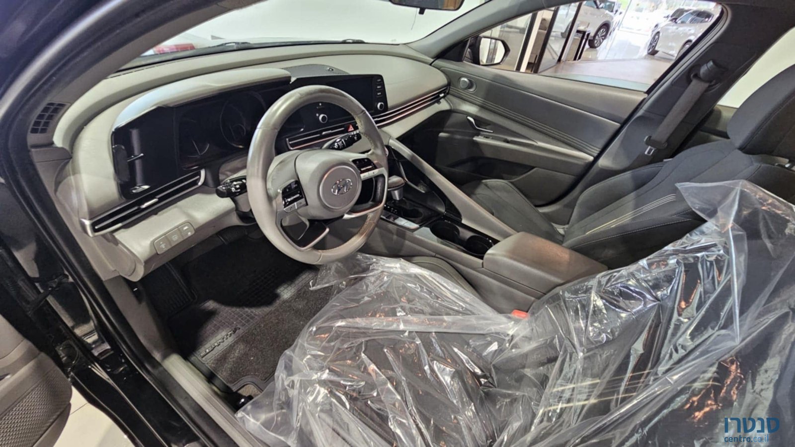 2022' Hyundai Elantra photo #6