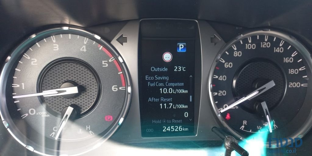 2022' Toyota Hilux 4x4 טויוטה היילקס photo #2