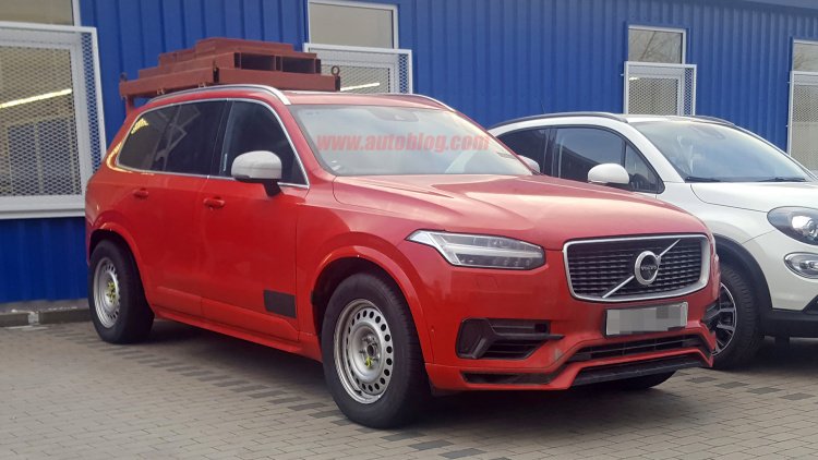 We think this bizarre Volvo prototype could be a new Popemobile