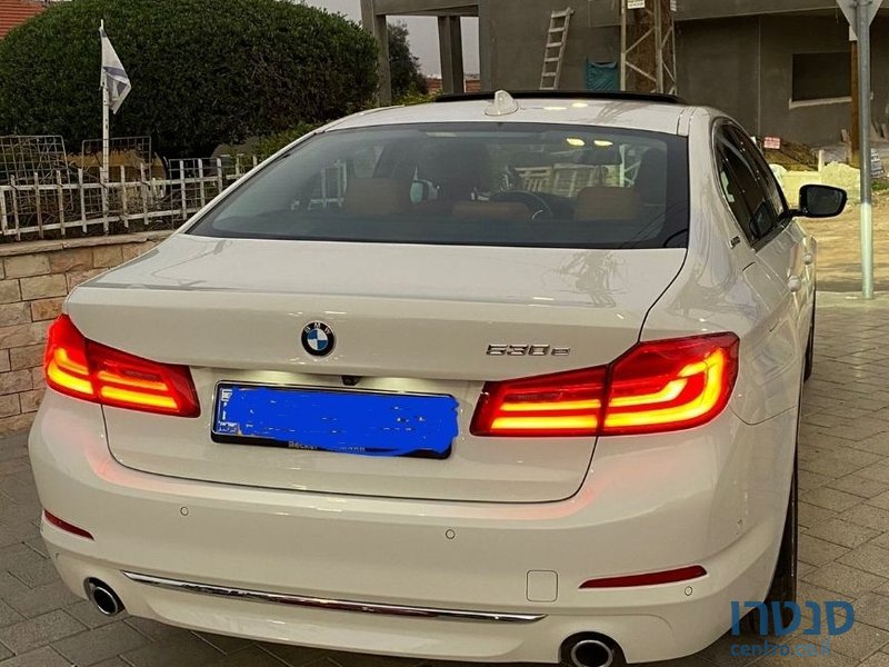 2019' BMW 5 Series ב.מ.וו סדרה 5 photo #3