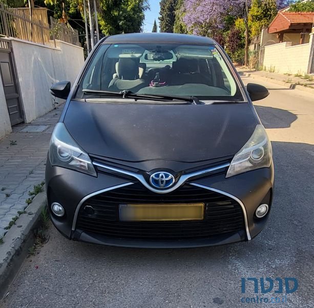 2016' Toyota Yaris טויוטה יאריס photo #2