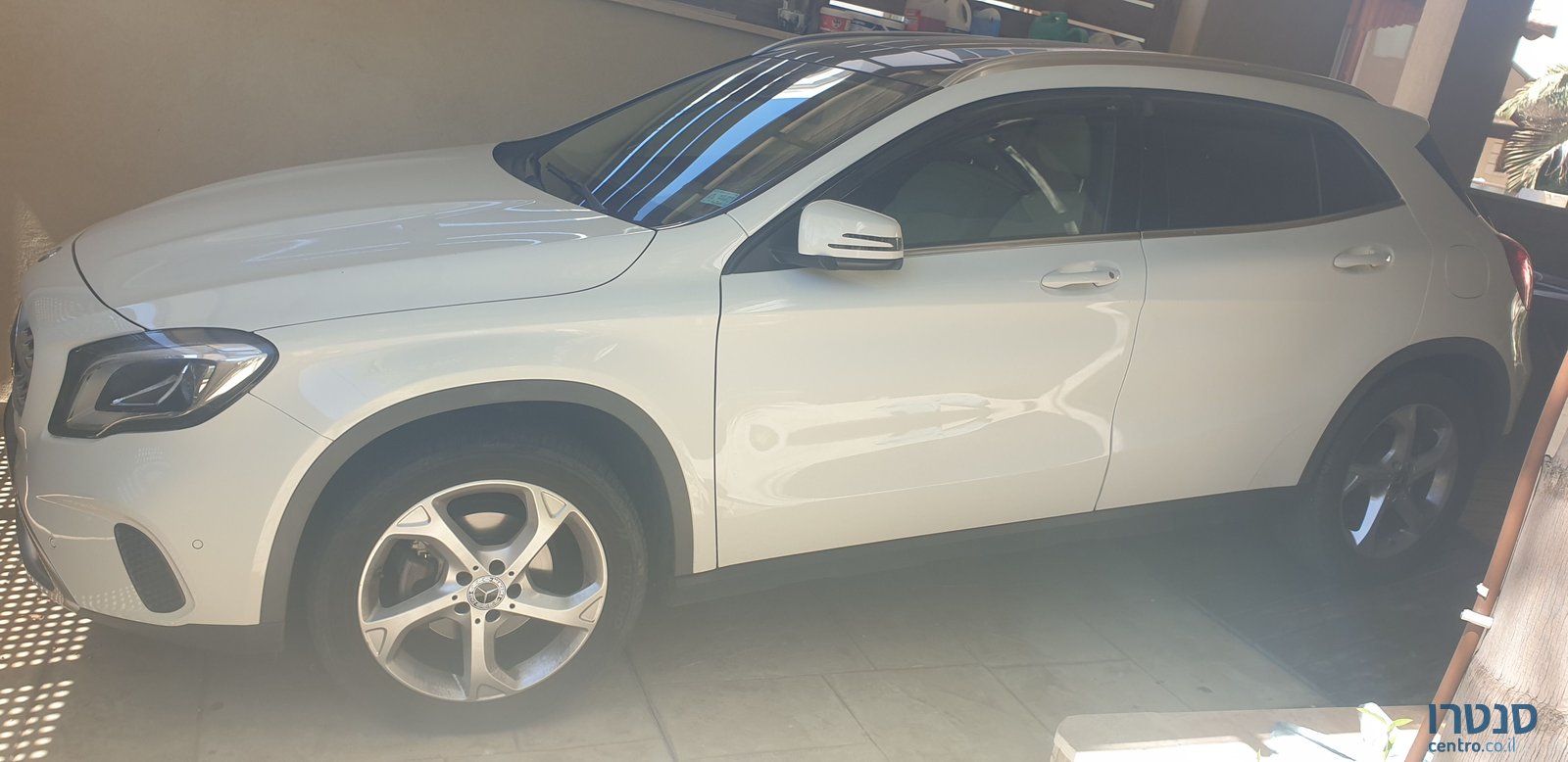 2018' Mercedes-Benz Gla מרצדס photo #1