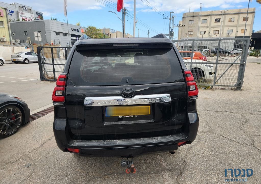 2014' Toyota Land Cruiser טויוטה לנד קרוזר photo #5