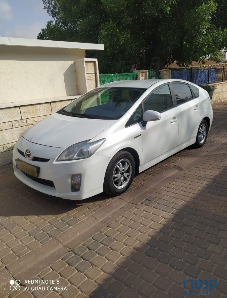 2012' Toyota Prius טויוטה פריוס photo #3