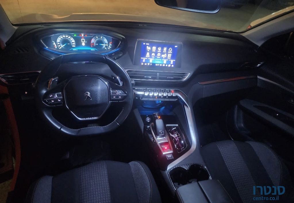 2018' Peugeot 3008 פיג'ו photo #2