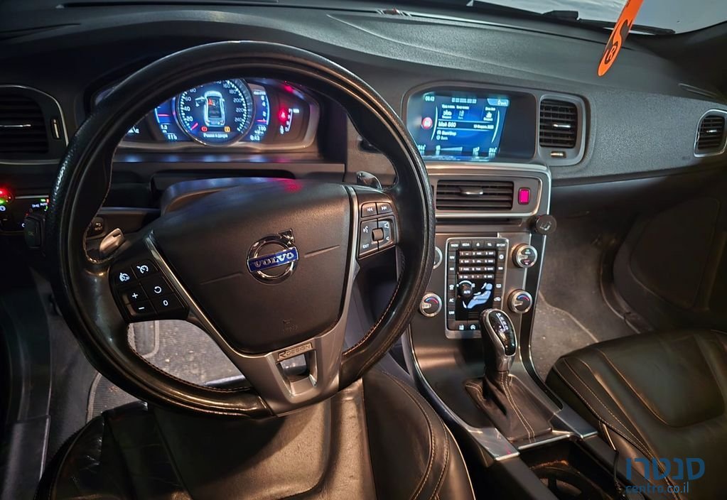 2017' Volvo S60 וולוו photo #2