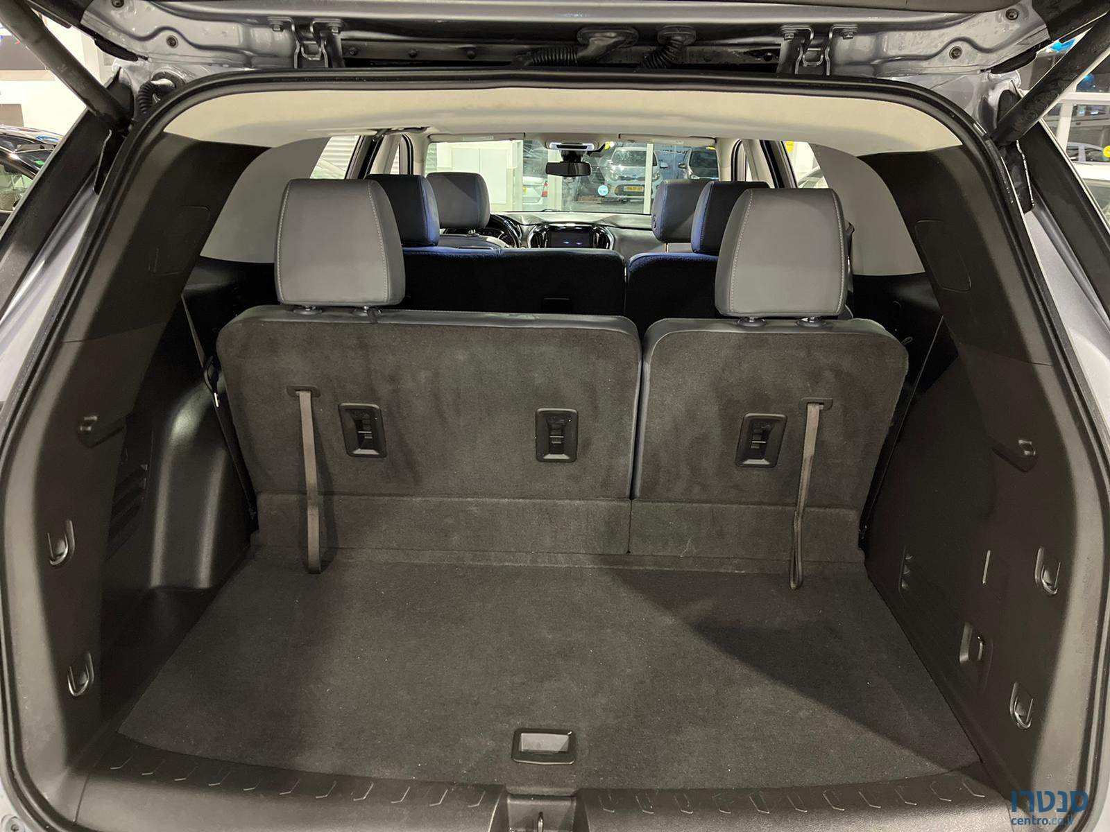 2019' Chevrolet Traverse photo #7