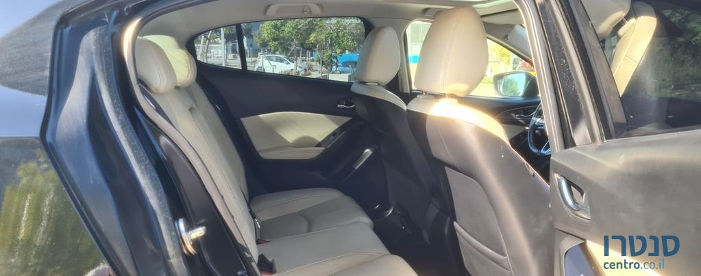 2017' Mazda 3 מאזדה photo #5