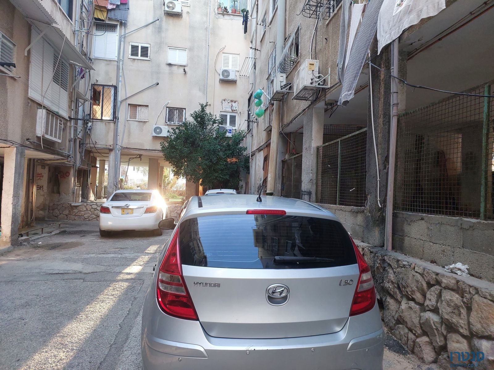 2011' Hyundai i30 יונדאי photo #6