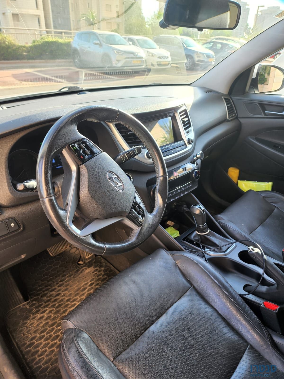 2016' Hyundai H-1 יונדאי photo #5