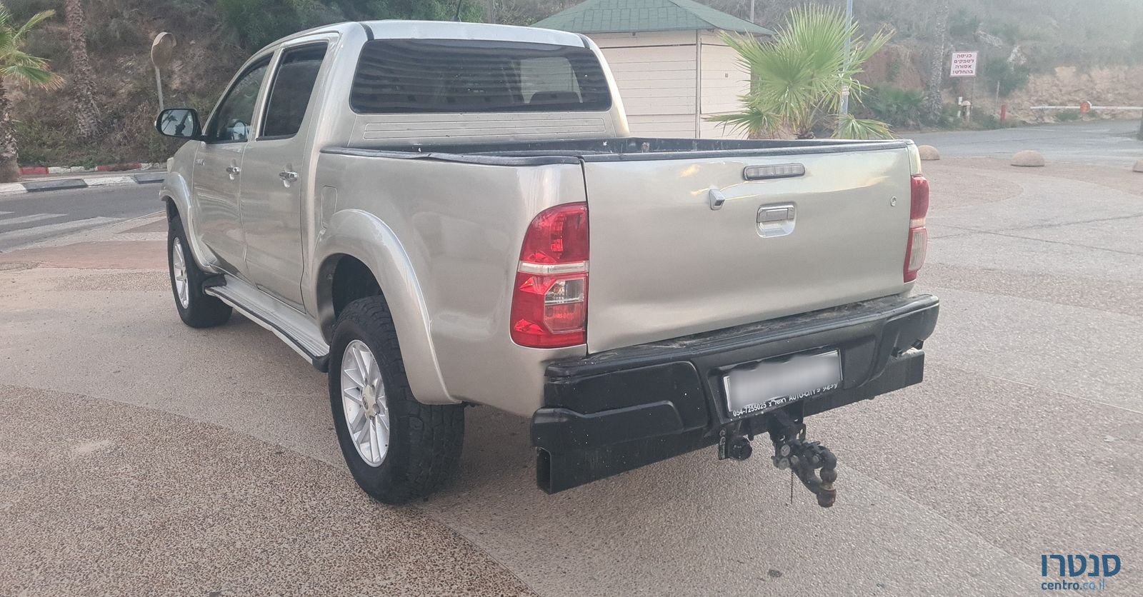 2014' Toyota Hilux טויוטה היילקס photo #3