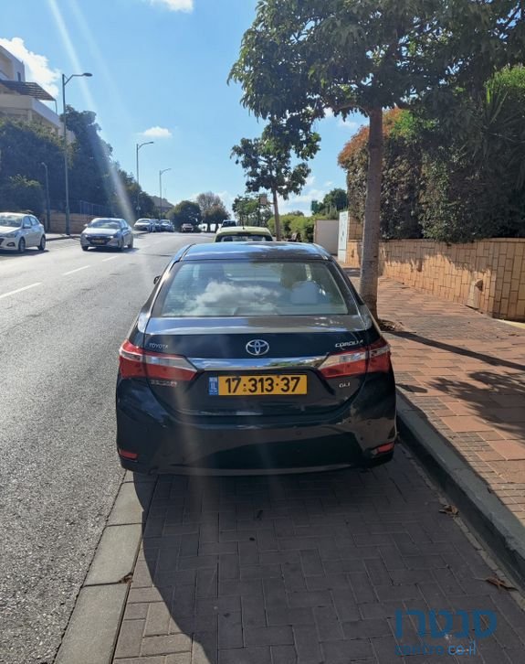 2016' Toyota Corolla טויוטה קורולה photo #2