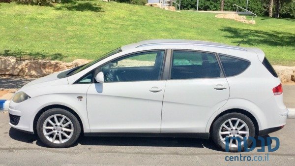 2013' SEAT Altea 1800 photo #1