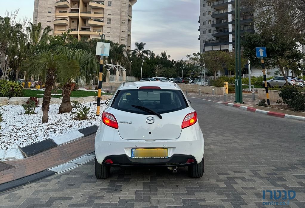2013' Mazda 2 מאזדה photo #5