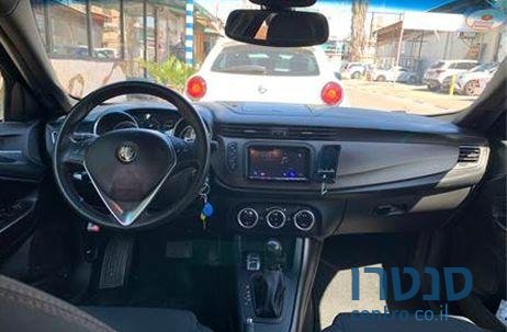 2014' Alfa Romeo Giulietta אלפא רומאו ג'ולייטה photo #1