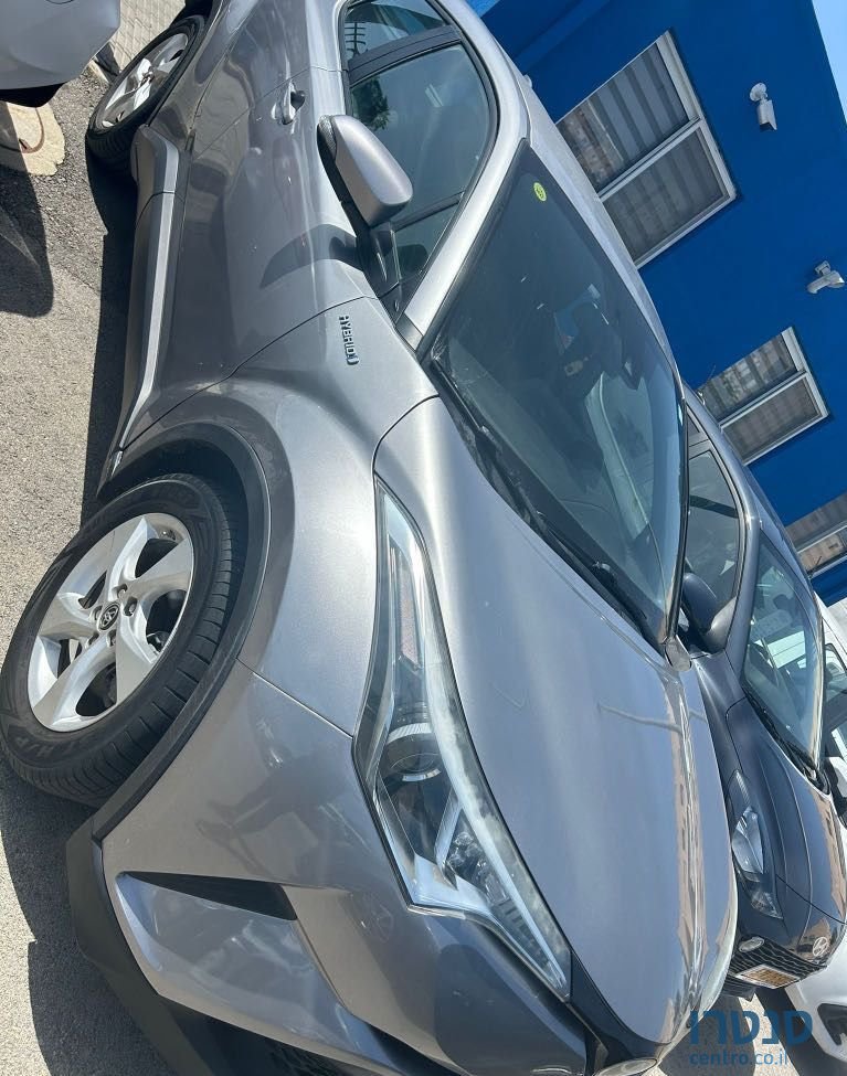 2019' Toyota C-HR טויוטה photo #4