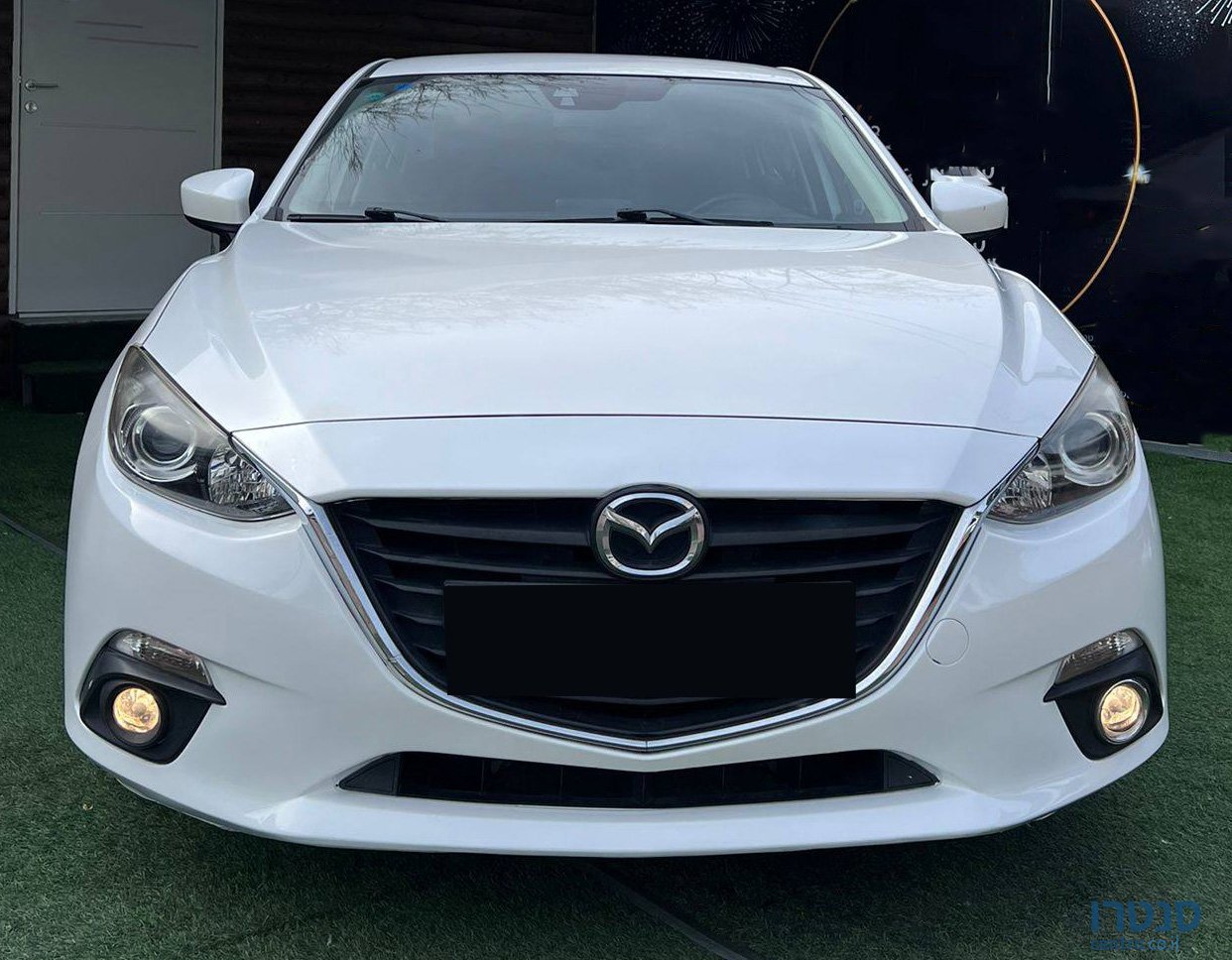 2016' Mazda 3 photo #1