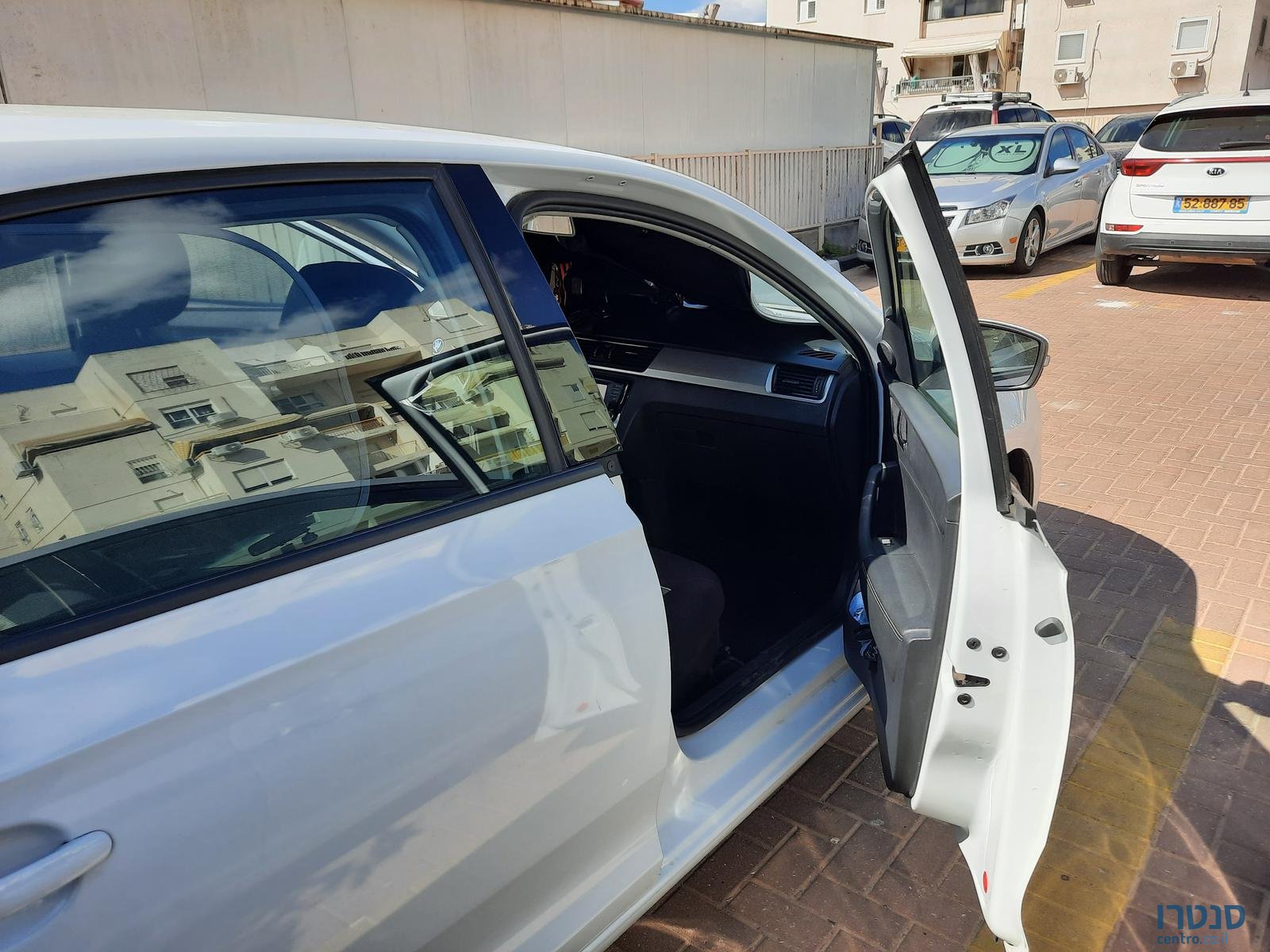 2017' Skoda Rapid photo #3