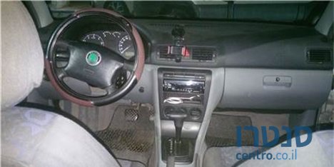 2000' Skoda Octavia photo #3