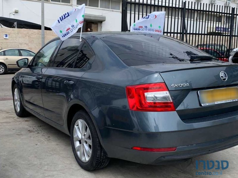 2019' Skoda Octavia סקודה אוקטביה photo #6