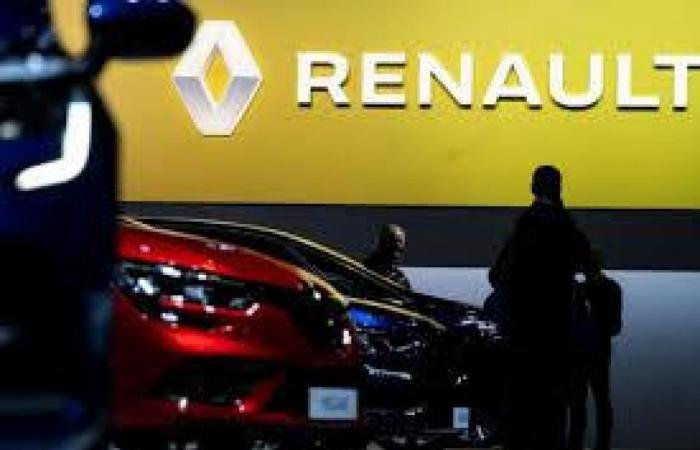 Renault charged with deceit over diesel emissions investigation