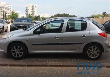 2012' Peugeot 206 פלוס photo #1