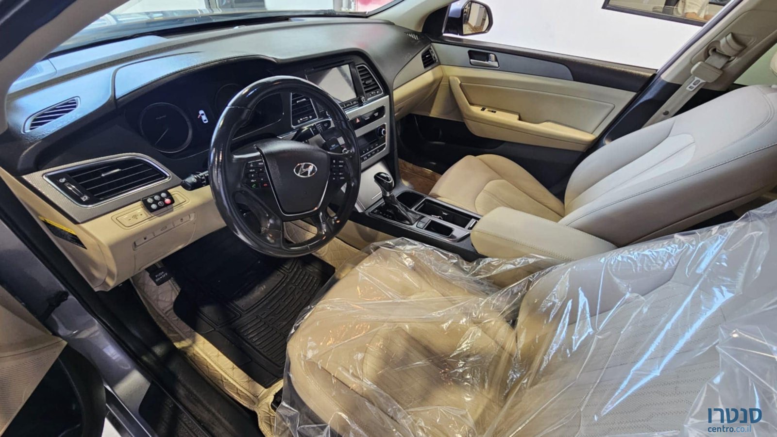 2016' Hyundai Sonata photo #6