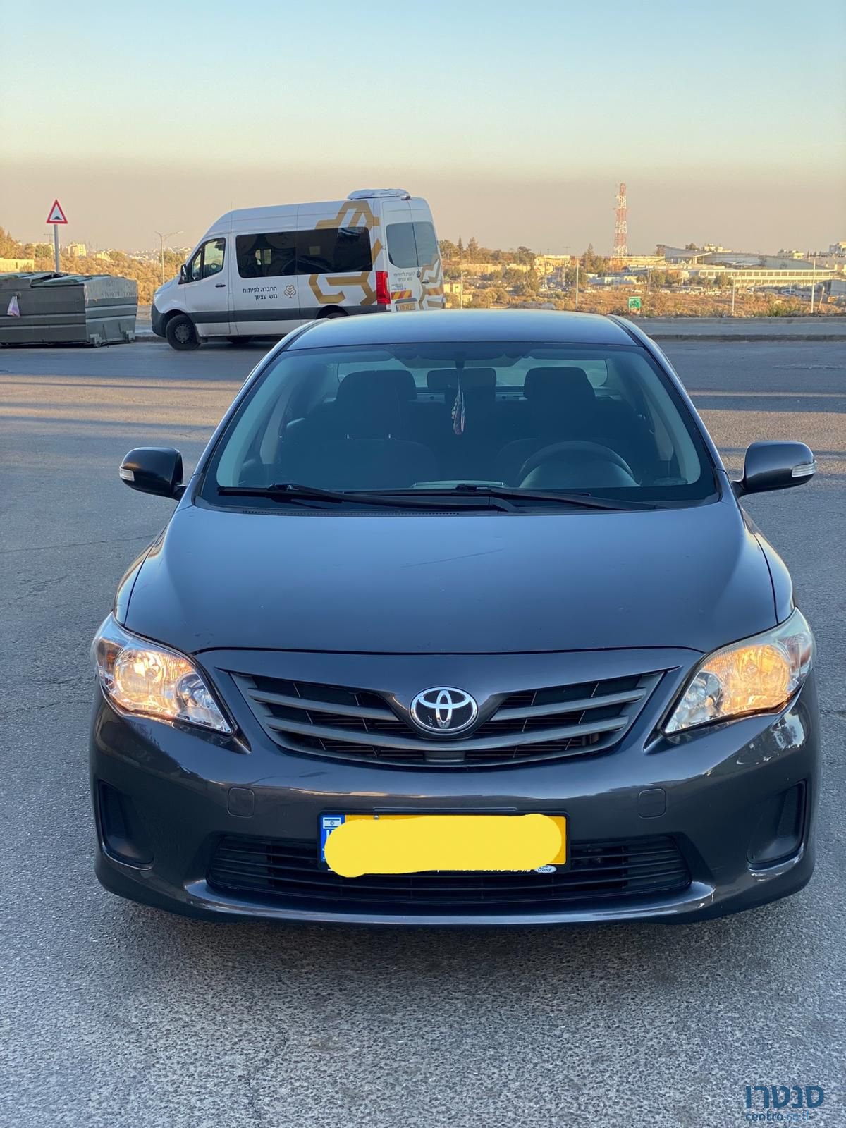 2011' Toyota Corolla טויוטה קורולה photo #1