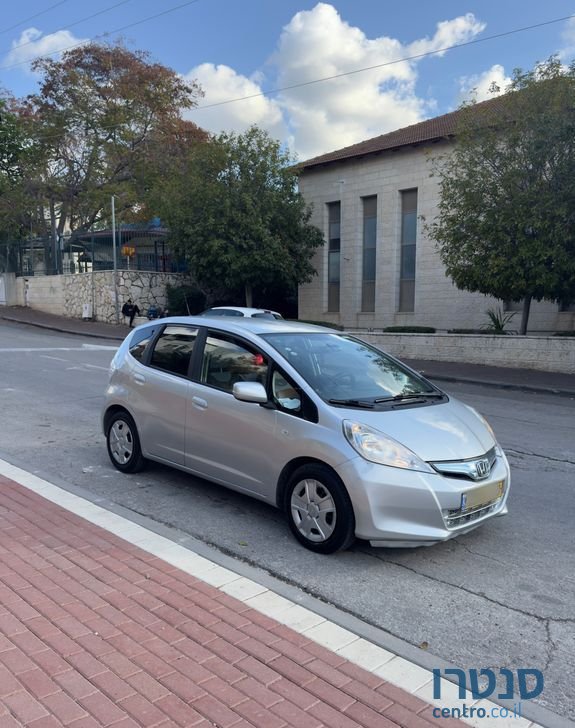 2011' Honda Jazz הונדה ג'אז photo #1