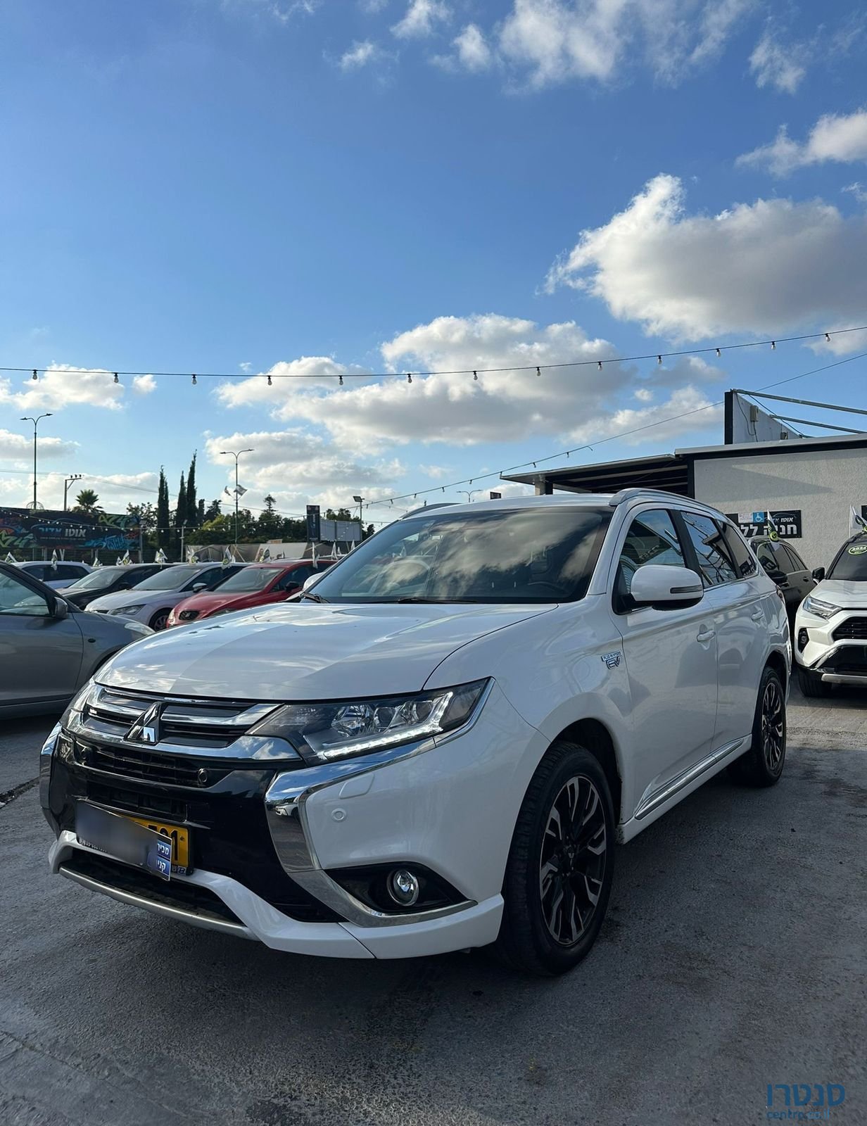 2018' Mitsubishi Outlander מיצובישי אאוטלנדר photo #1