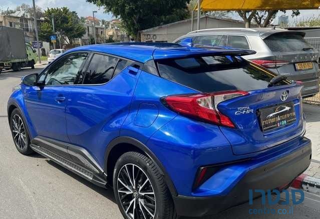 2018' Toyota C-HR טויוטה photo #5
