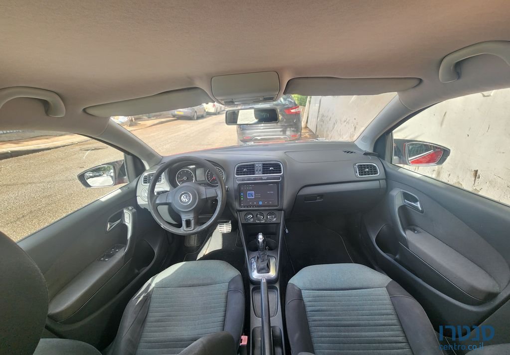 2011' Volkswagen Polo פולקסווגן פולו photo #5
