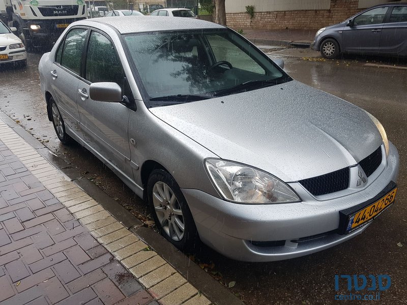 2009' Mitsubishi Lancer photo #1