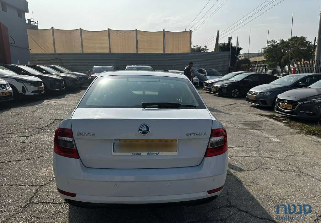 2019' Skoda Octavia סקודה אוקטביה photo #2