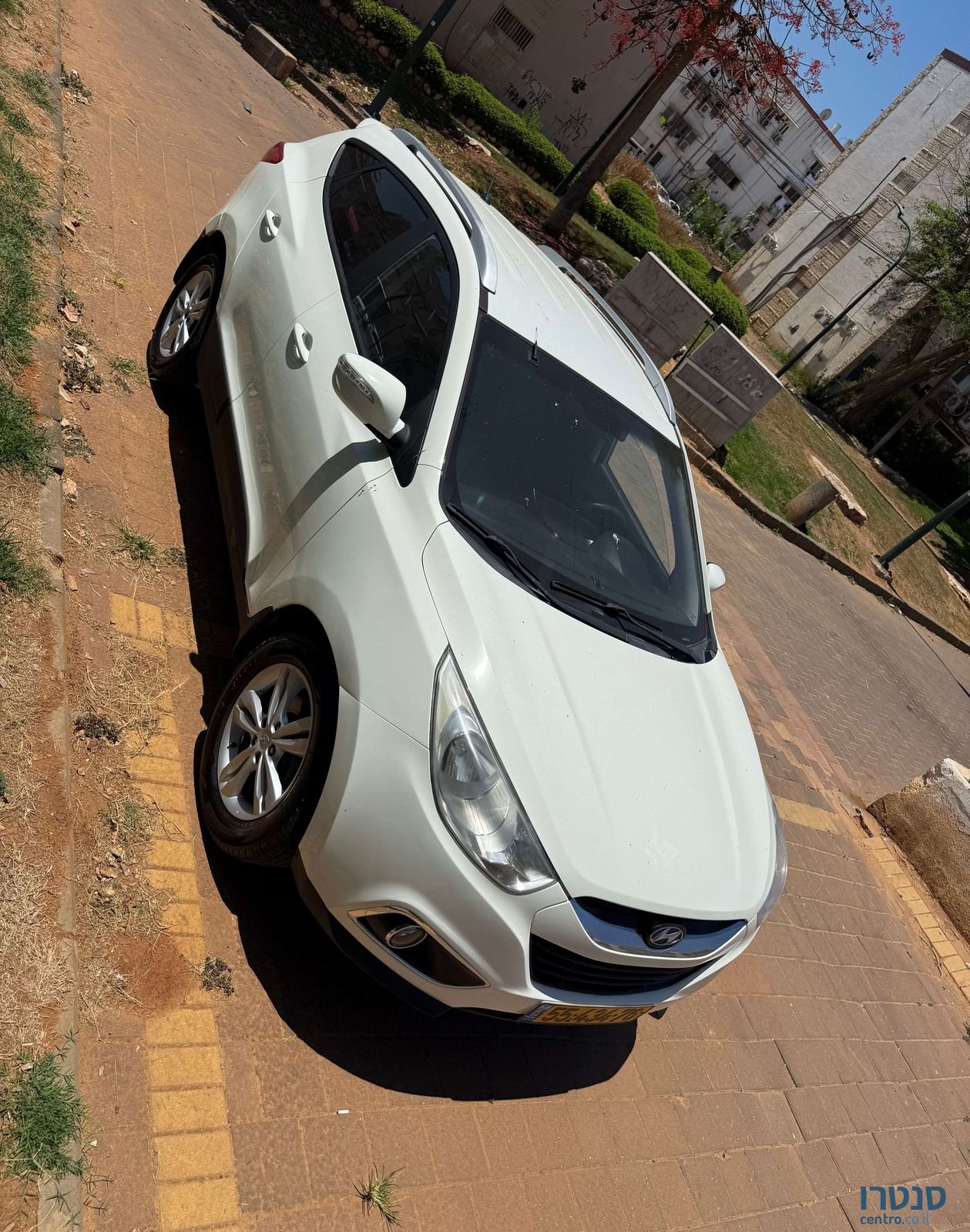 2011' Hyundai ix35 יונדאי photo #3