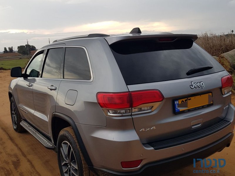 2020' Jeep Grand Cherokee ג'יפ  גרנד צ'ירוקי photo #4