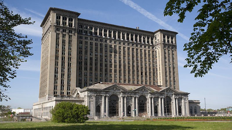 Ford reportedly interested in Detroit’s infamous abandoned train depot