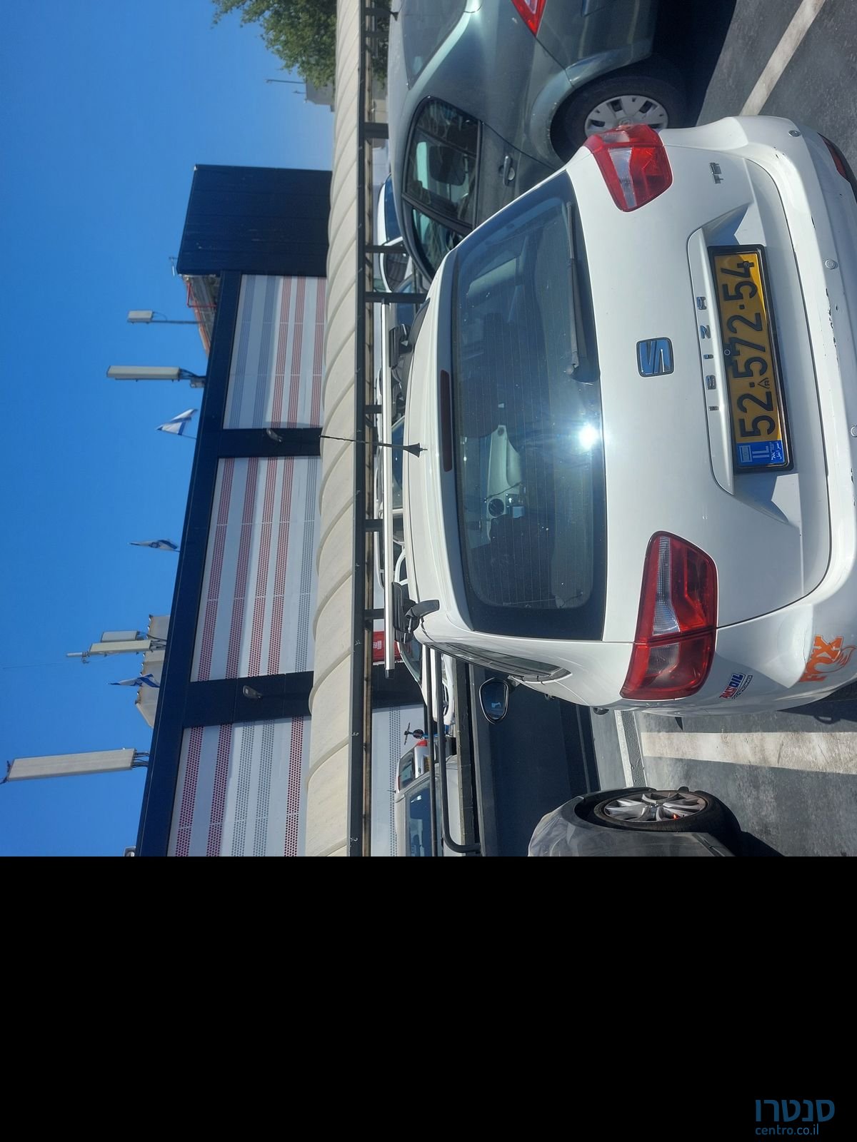 2015' SEAT Ibiza סיאט איביזה photo #2